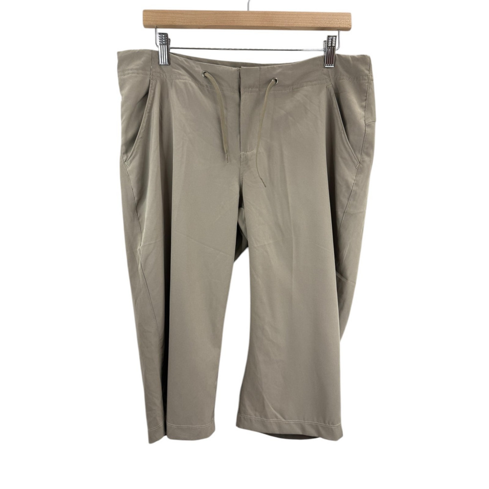 REO Tan Outdoor Hiking Camping‎ Tan Capri Sz 12 Gorpcore Minimalist Lightweight
